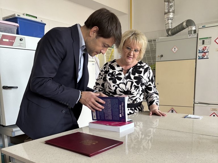 Deputy Mayor of the City of Lodz, Adam Pustelnik and dr hab. Beata Sadowska