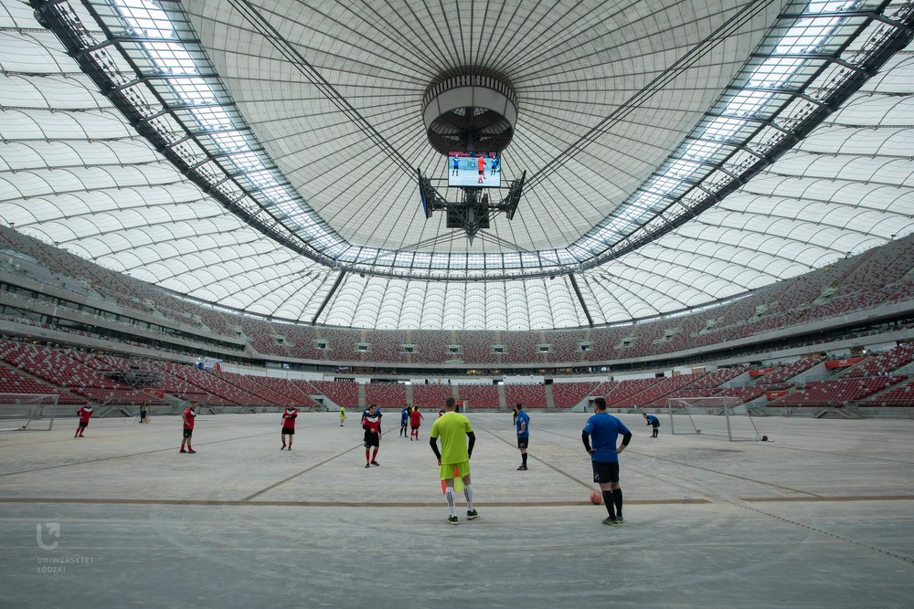 ćwiczenia na stadionie narodowym
