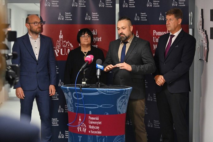 Zdjęcie z konferencji na PUM