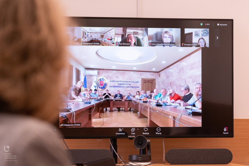 Photo from the conferral of the Honorary Professorship to Prof. Aneta Pawłowska