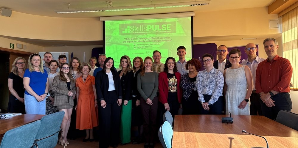 the meeting participants posing for a photo