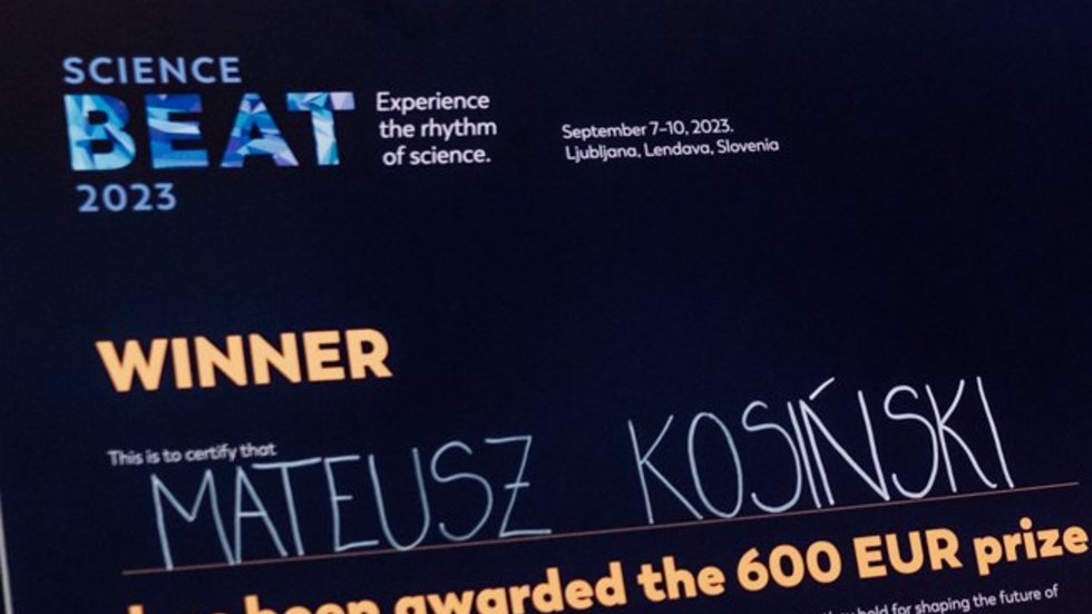 Student kierunku Mikrobiologia - Mateusz Kosiński - nagrodzony w indywidualnej kategorii najzdolniejszego uczestnika podczas międzynarodowego wydarzenia ScienceBEAT Student kierunku Mikrobiologia - Mateusz Kosiński - nagrodzony w indywidualnej kategorii najzdolniejszego uczestnika podczas międzynarodowego wydarzenia ScienceBEAT