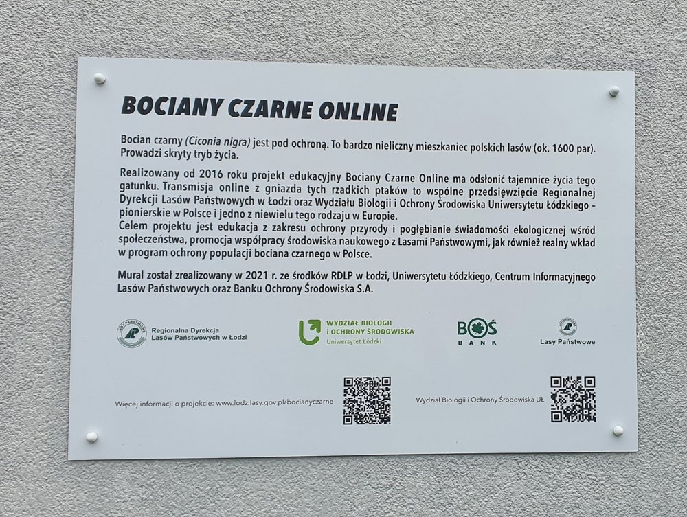 A  plaque of the founders of the mural