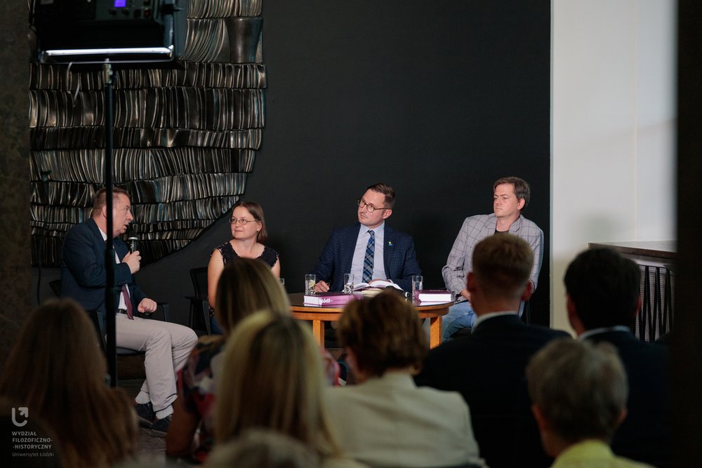 Prof. Kita, Dr Stawiszyńska, Dr Szymański and Dr Sitarek