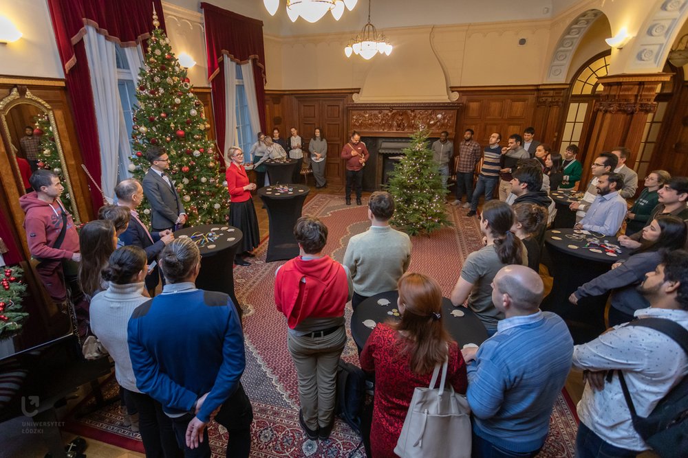 [Translate to English:] Świąteczne spotkanie z zagranicznymi naukowcami i doktorantami UŁ 