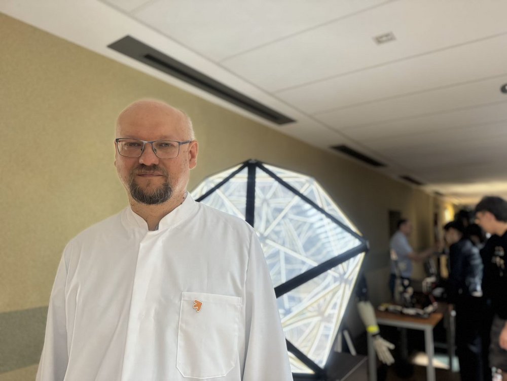 Dr. hab. Adam Busiakiewicz, Associate Professor at the University of Lodz