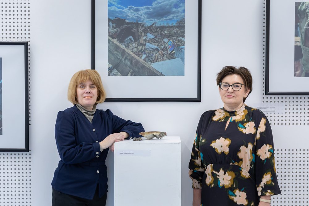 Prof. Aneta Pawłowska and Julia Iwaszko