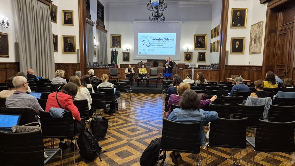 one of the panels during the conference in Porto